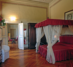 Vacation apartment in a Tuscan villa :: Siena Villa for rent Catignano