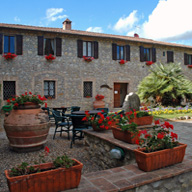 Accommodation in Tuscany :: Fattoria di Catignano